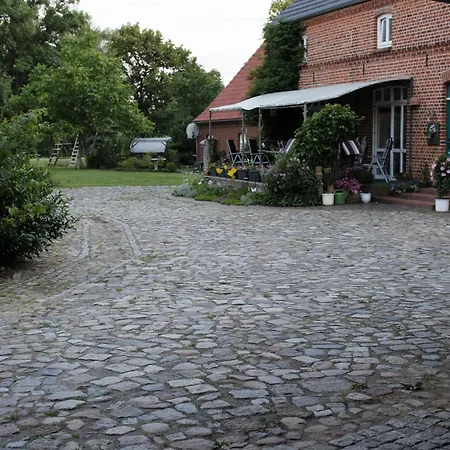 Damwildhof Zur Linde Apartament